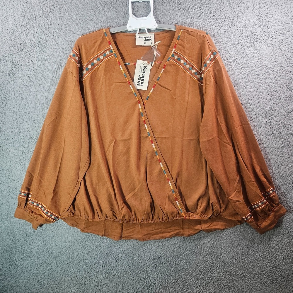 NEW Savanna Jane Wrap Top Women‎ 2X Geometric Embroidered Red Brown